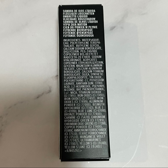 BRAND NEW MAC Dazzle Shadow Liquid - Picture 2 of 5